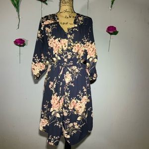 🧞‍♀️ Elegant blue dress with flowers